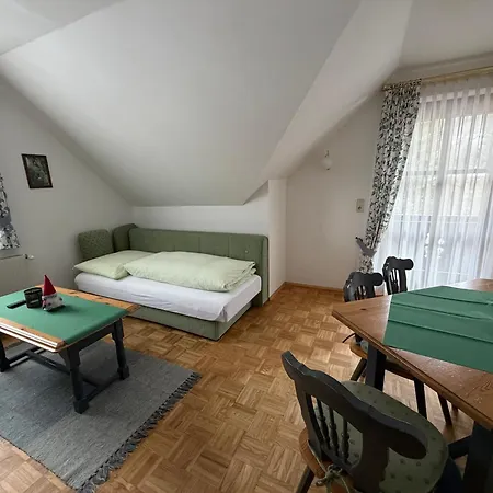 Apartman Haralds *